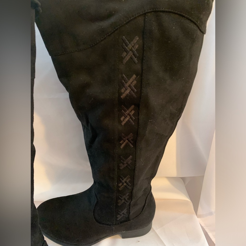 CLOUDWALKERS “Nadia” NWB tall & wide calf black fashion boots - Picture 5 of 8